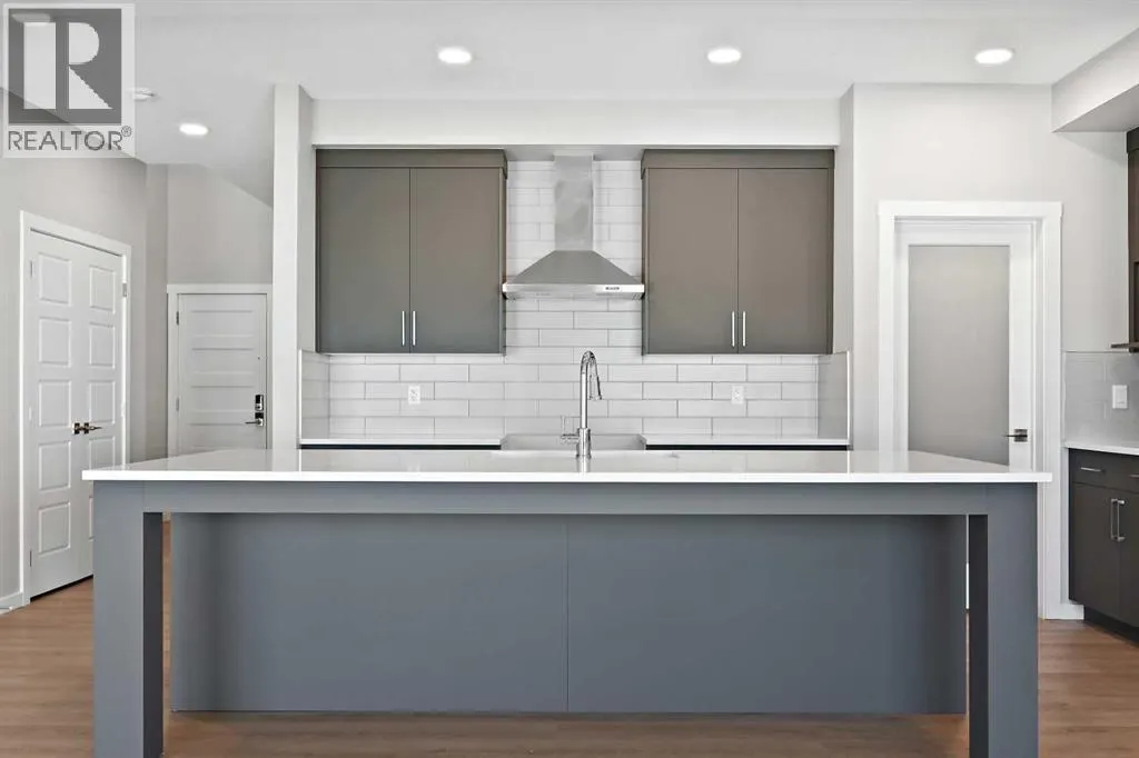 7 Heritage Link