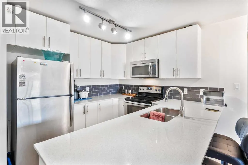 2411, 181 skyview ranch Manor