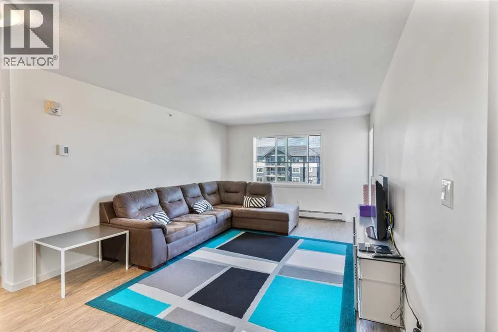 2411, 181 skyview ranch Manor