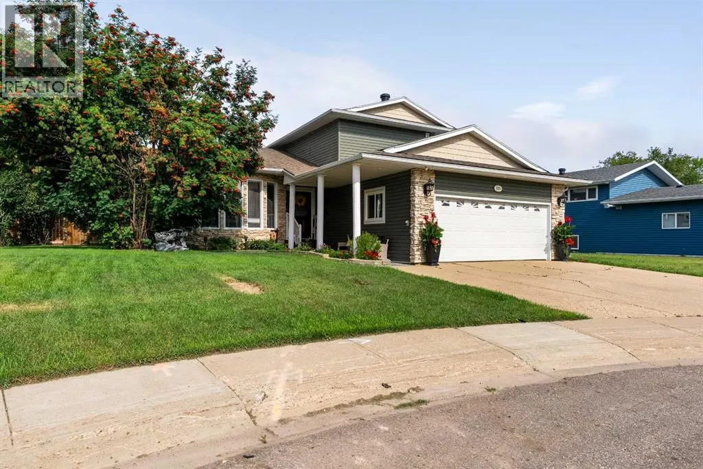 125 Whiteoak Garden