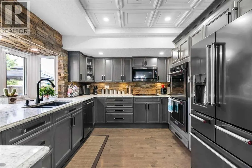 125 Whiteoak Garden