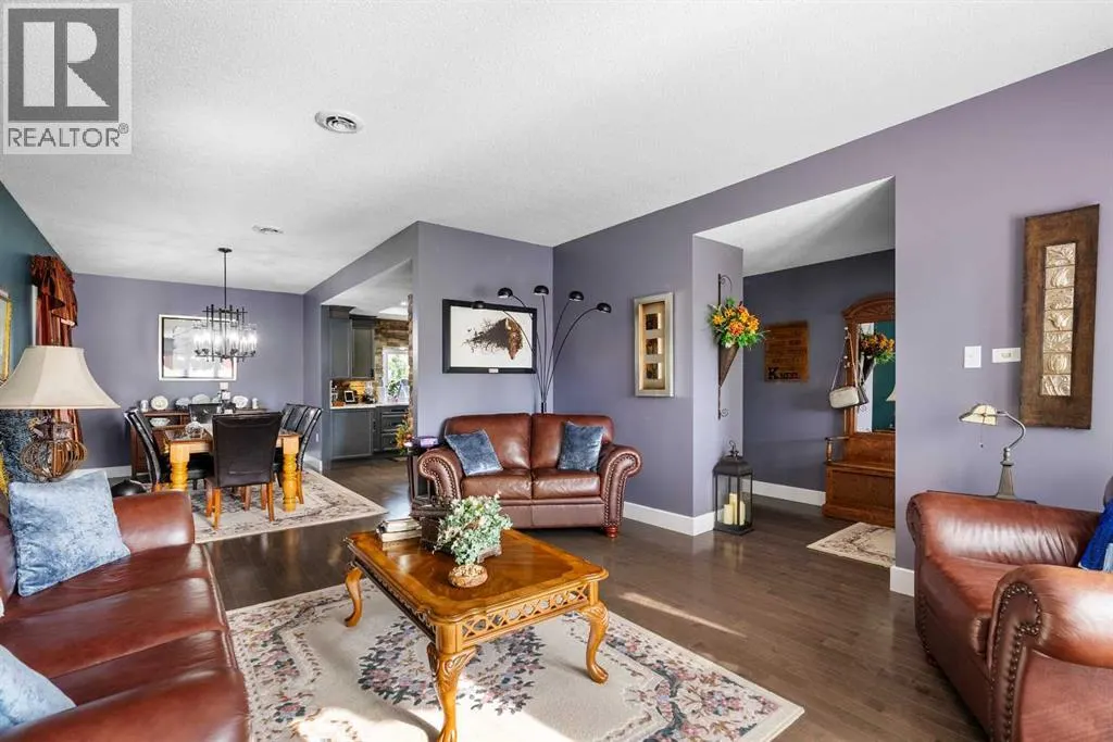 125 Whiteoak Garden