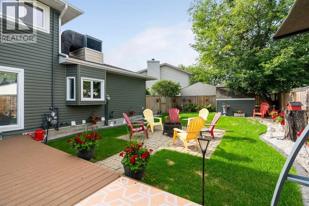 125 Whiteoak Garden