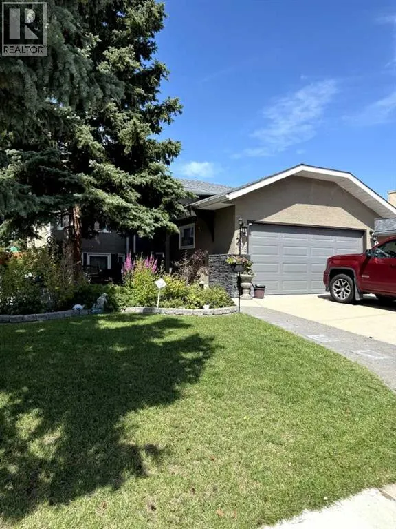 1328 Meadowbrook Drive SE