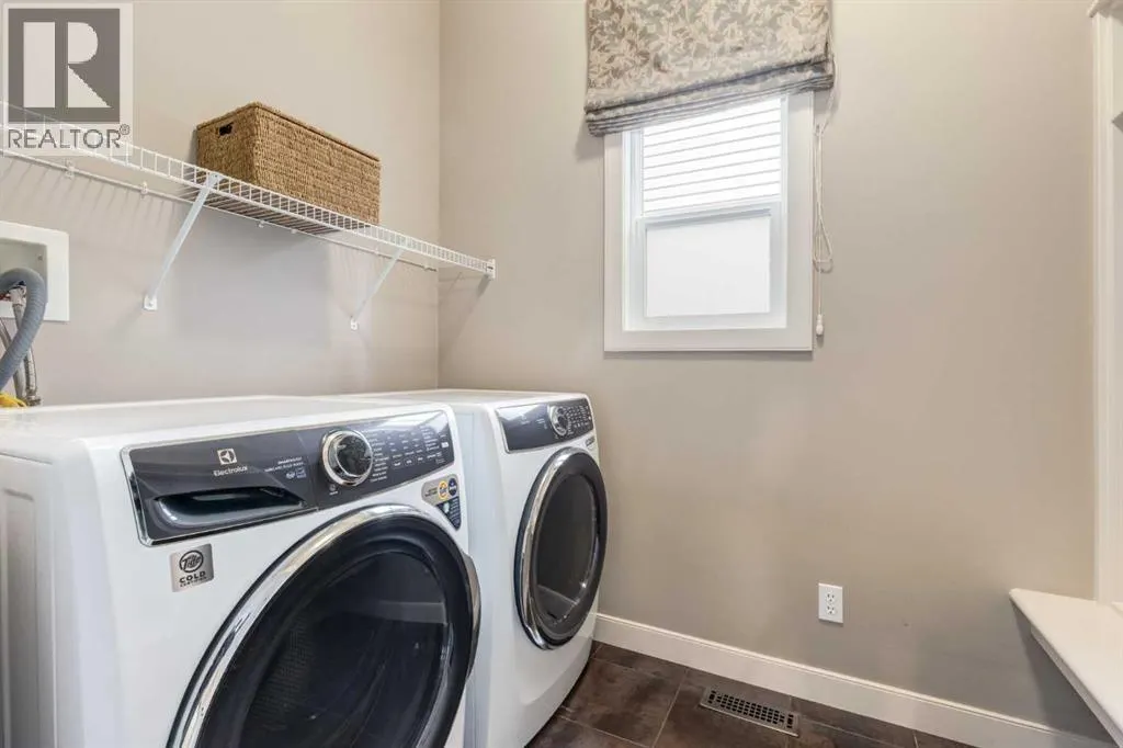 2699 Ravenslea Gardens SE