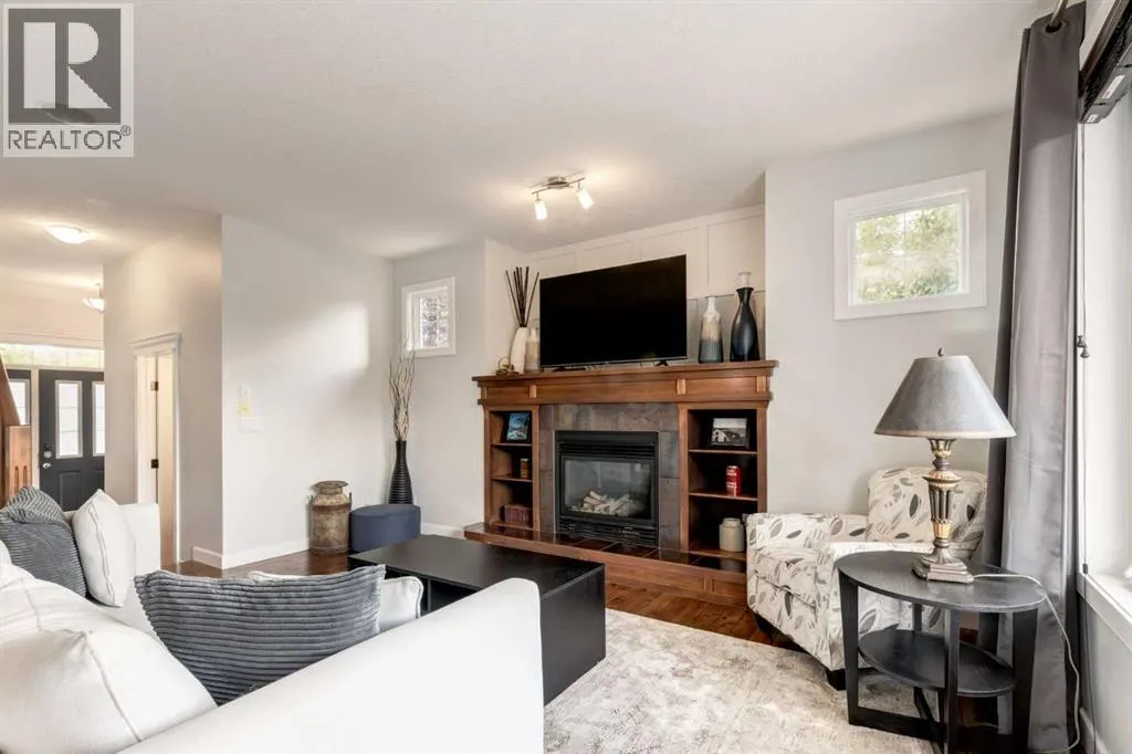 2699 Ravenslea Gardens SE