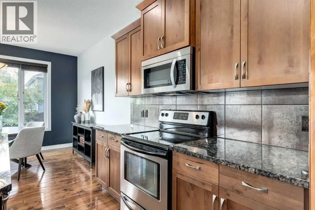 2699 Ravenslea Gardens SE