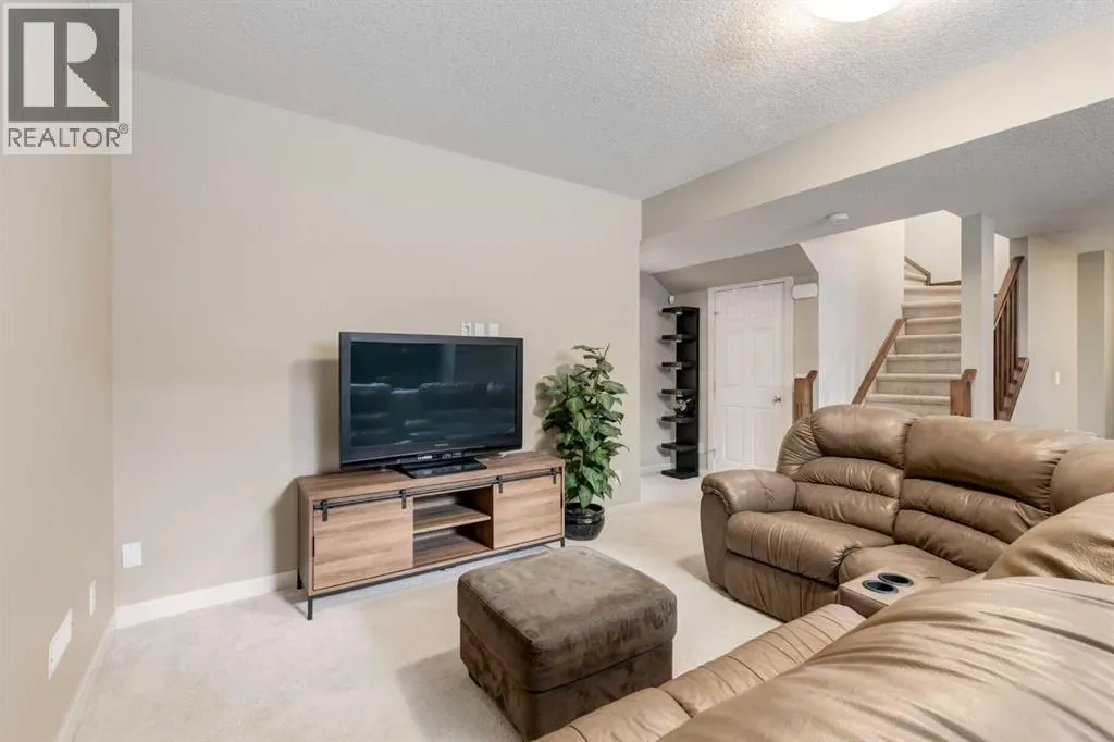 2699 Ravenslea Gardens SE