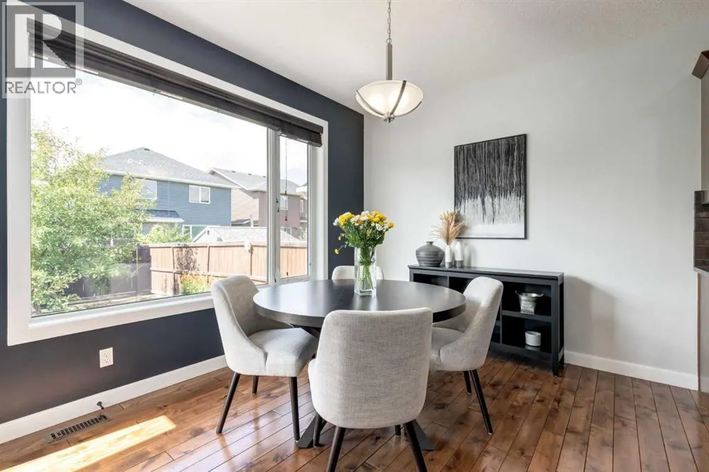 2699 Ravenslea Gardens SE