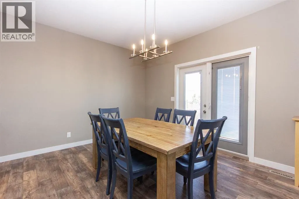 22 Travis Close