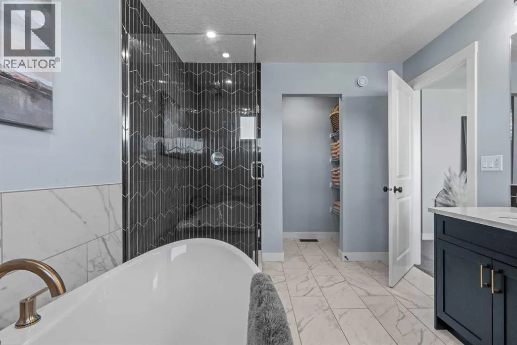 20 Rowley Rise NW
