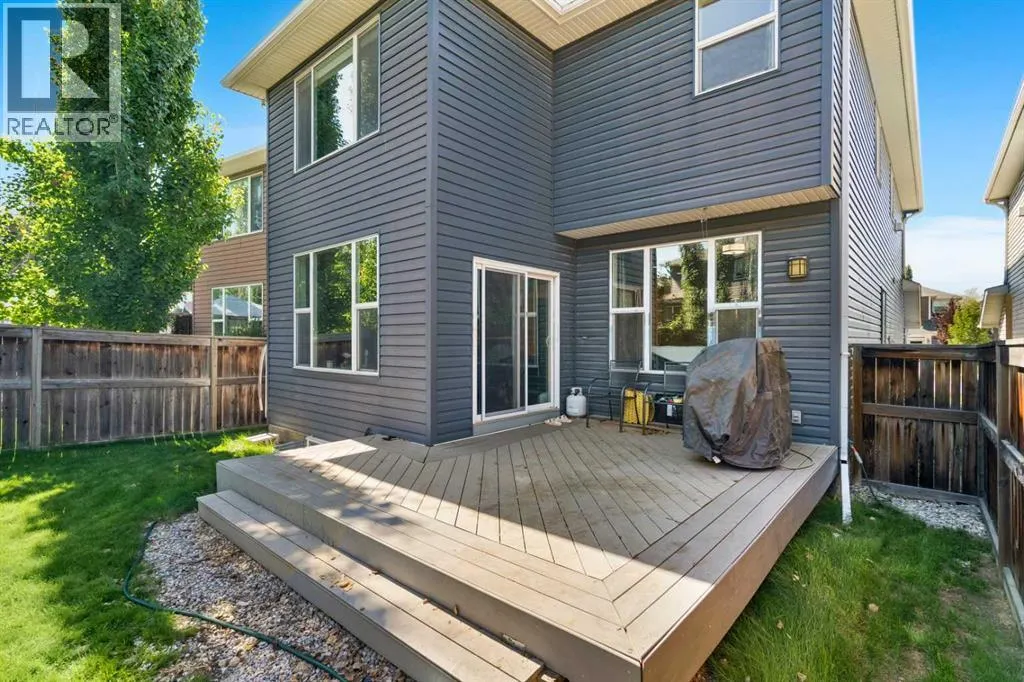 556 Auburn Bay Drive SE