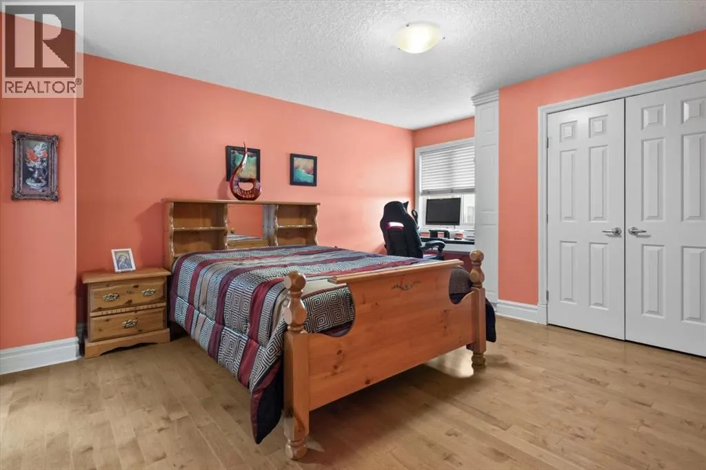 45 Royal Terrace NW