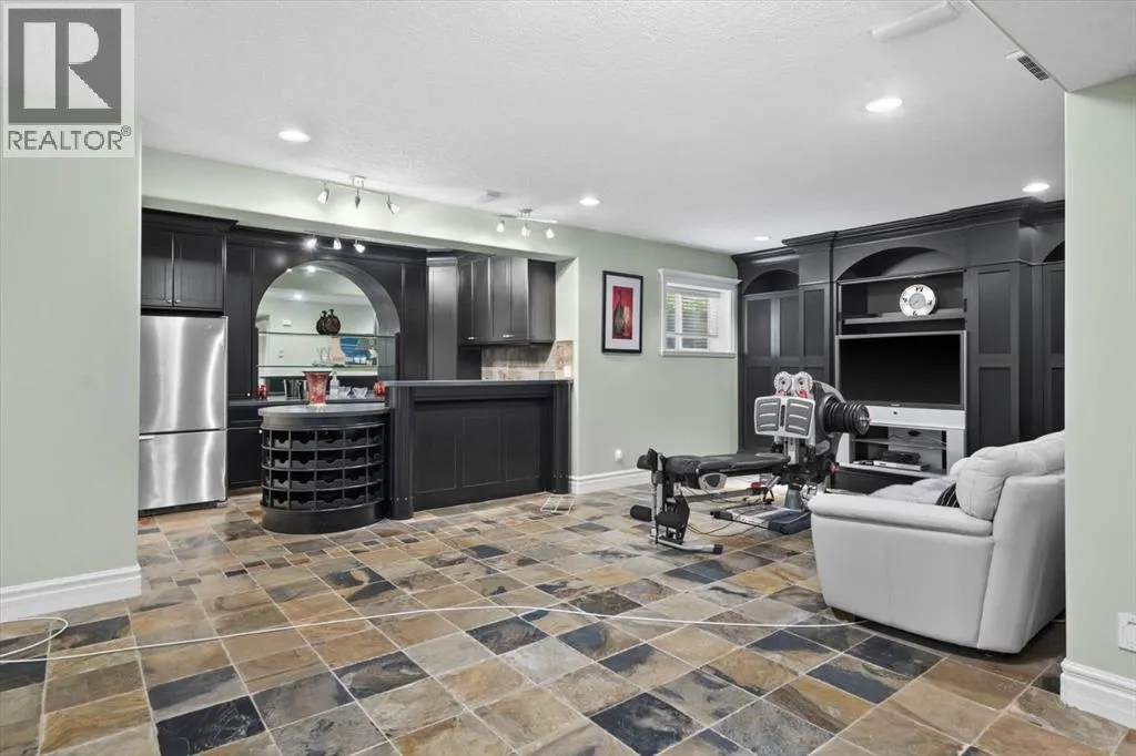 45 Royal Terrace NW
