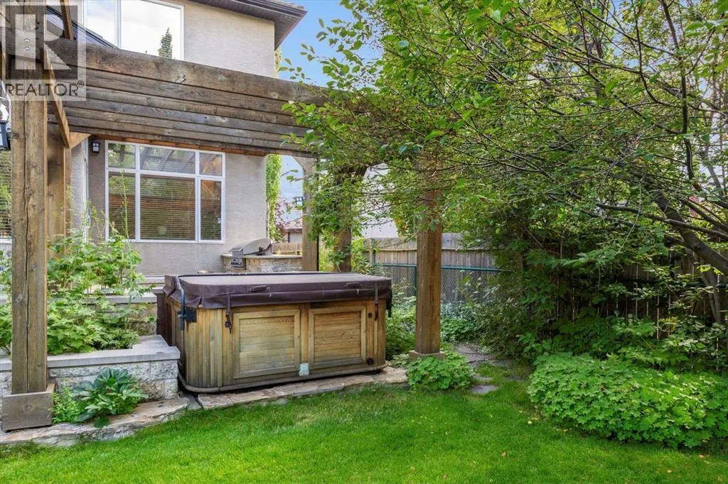 45 Royal Terrace NW