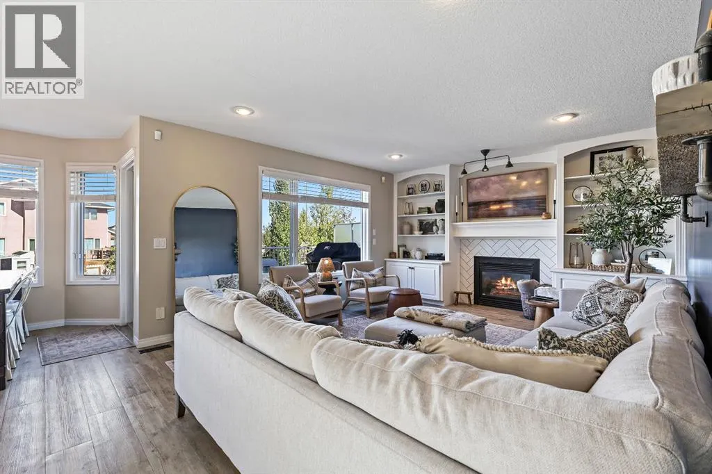 44 Cimarron Crescent