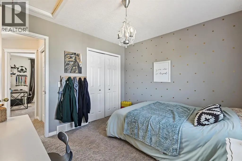 44 Cimarron Crescent