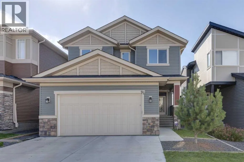 97 Sage Bluff Close NW