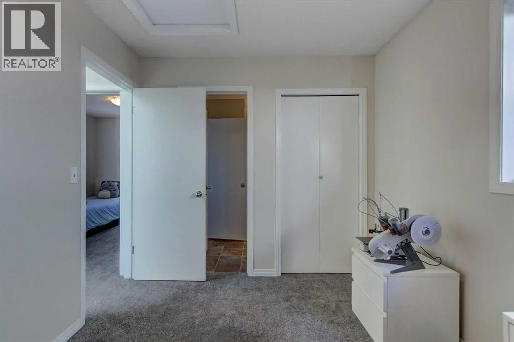 2062 New Brighton Gardens SE