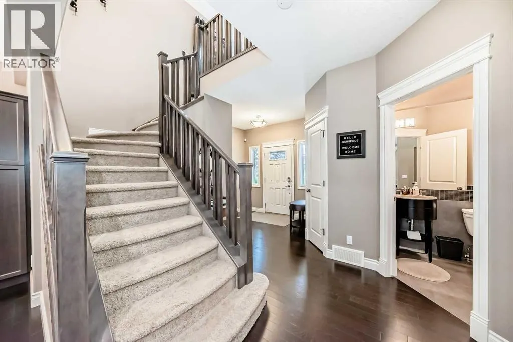 2695 Ravenslea Gardens SE