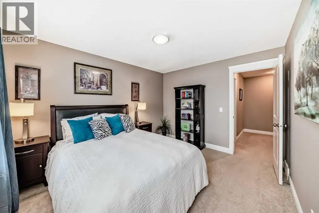 2695 Ravenslea Gardens SE