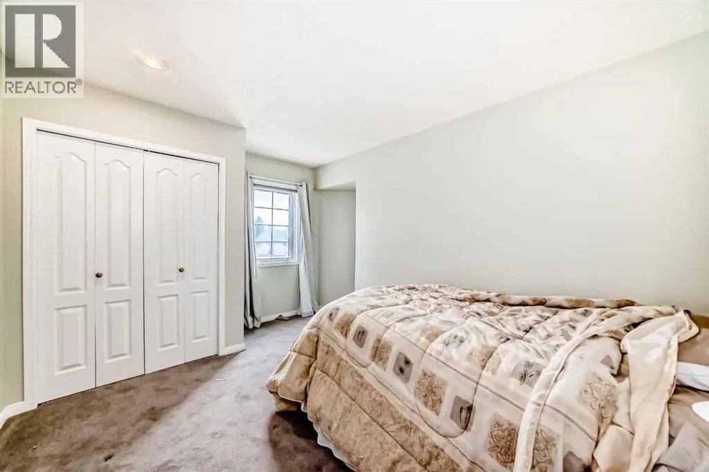 145 Edgeview Road NW