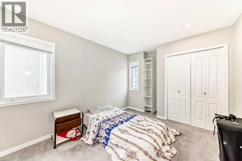 145 Edgeview Road NW