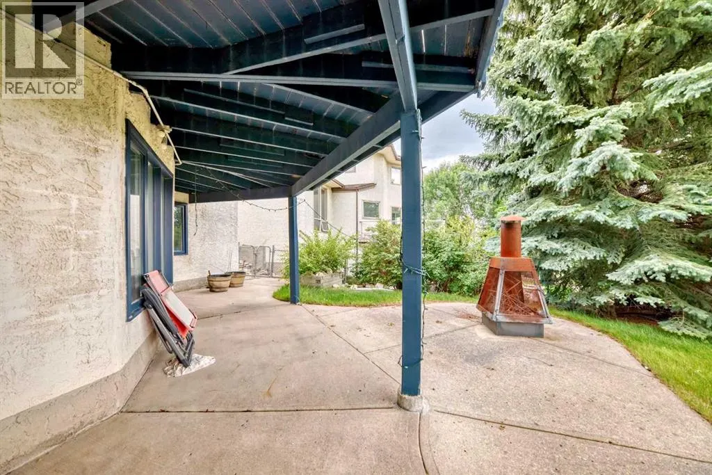 145 Edgeview Road NW