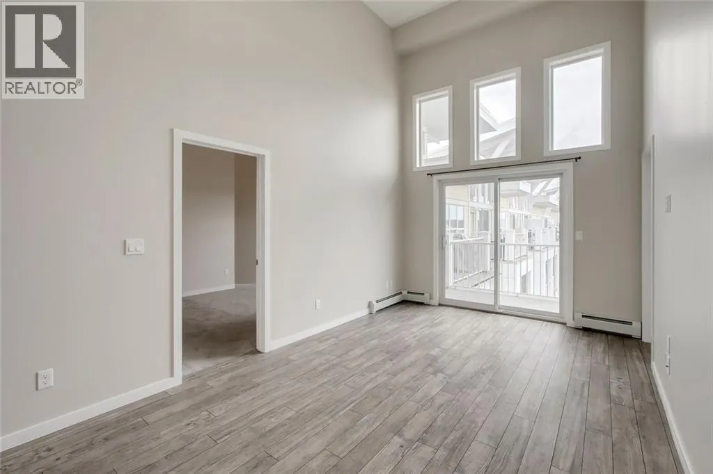405, 402 MARQUIS Lane SE