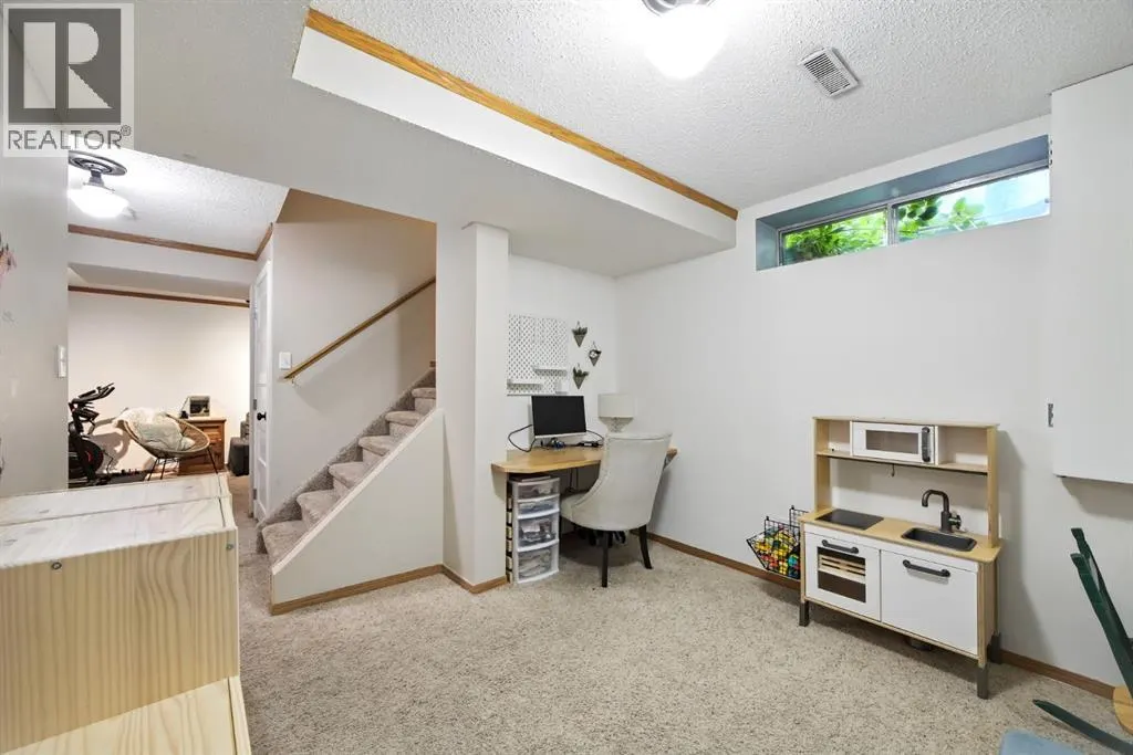 142 Harvest Rose Circle NE