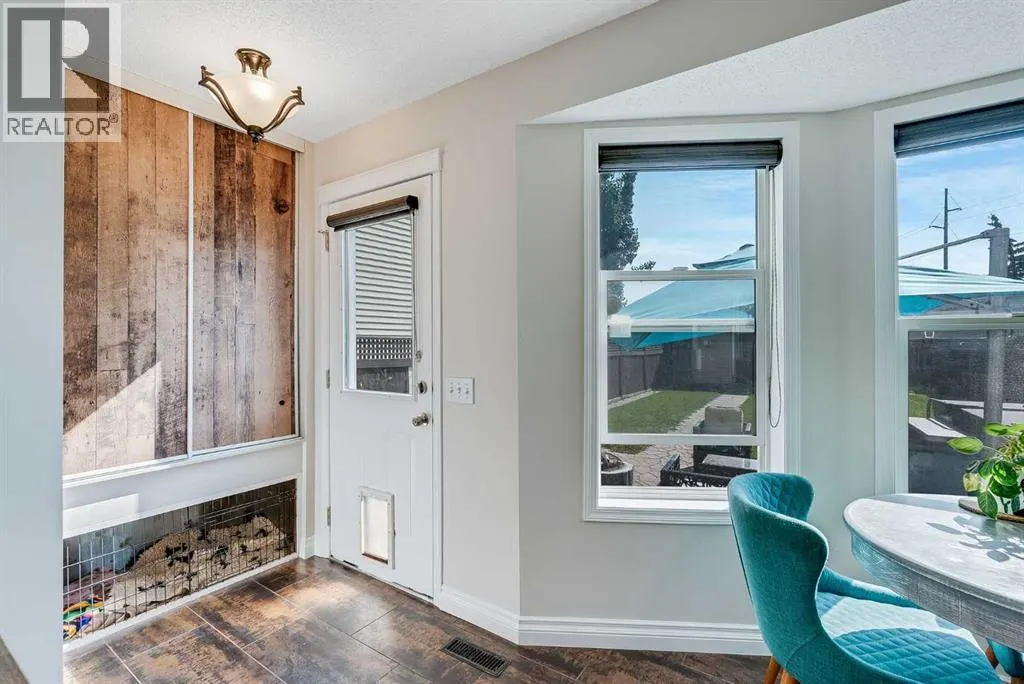 31 Inverness Grove SE