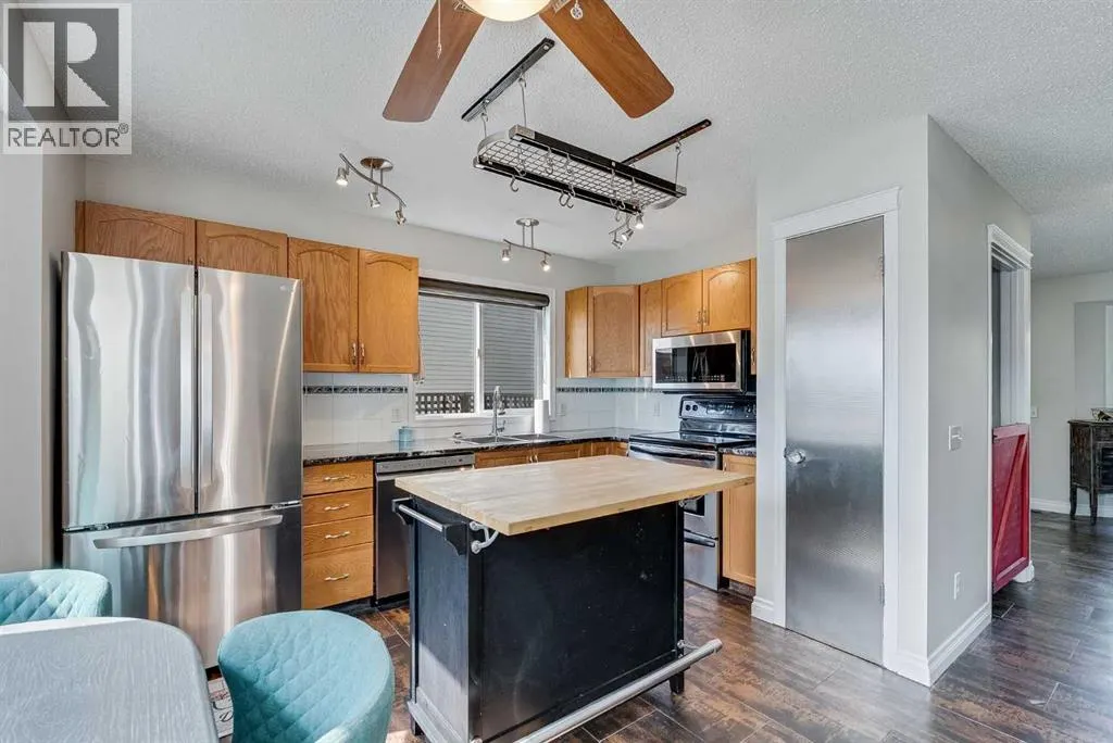 31 Inverness Grove SE