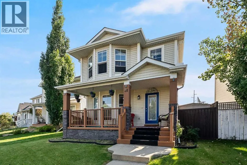 31 Inverness Grove SE