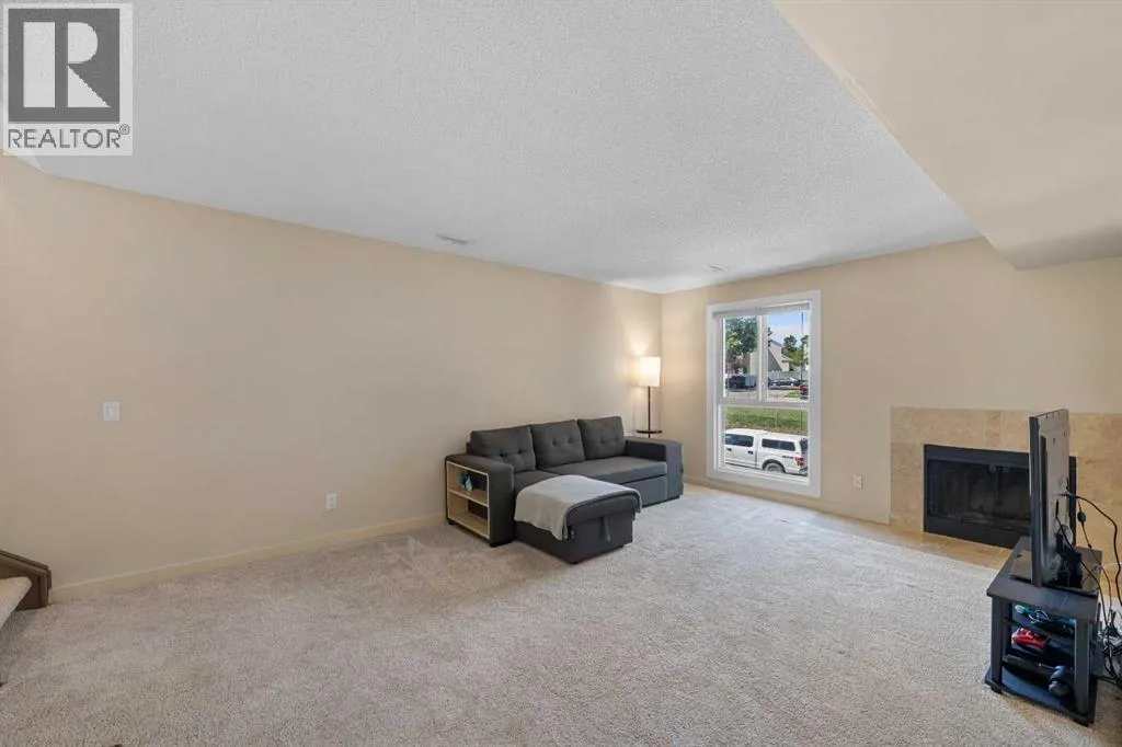 101, 13104 Elbow Drive SW