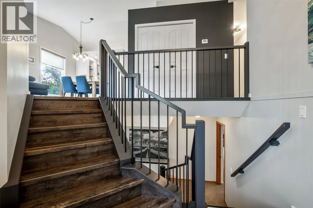 17 Bow Way
