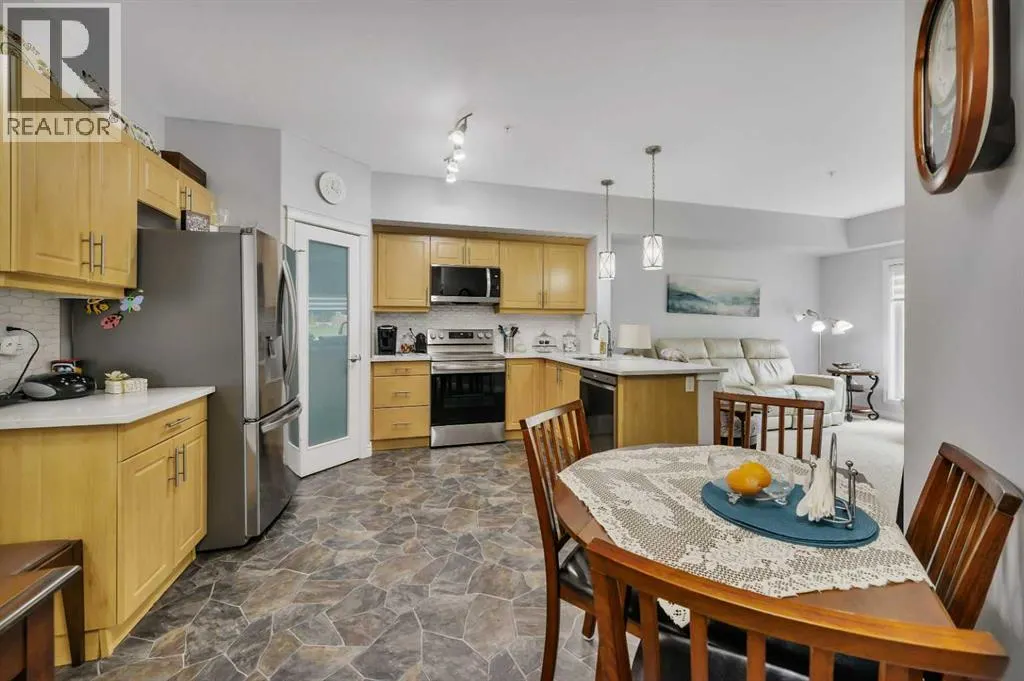 120, 6 Michener Boulevard