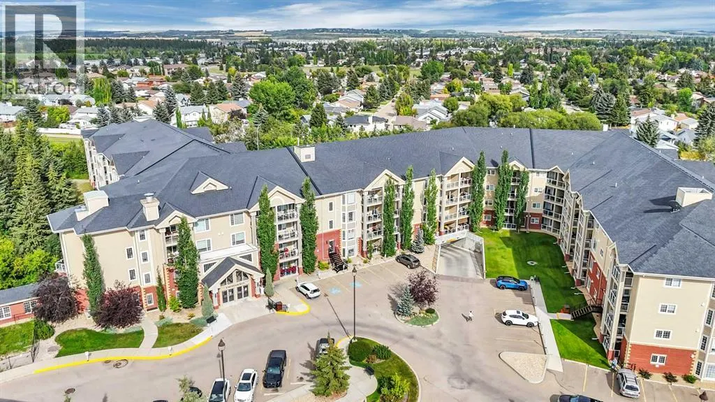 120, 6 Michener Boulevard