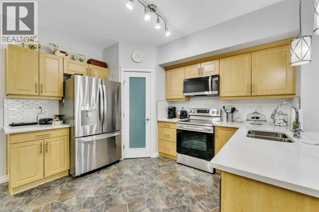 120, 6 Michener Boulevard