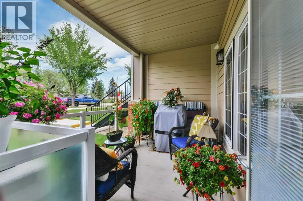 120, 6 Michener Boulevard