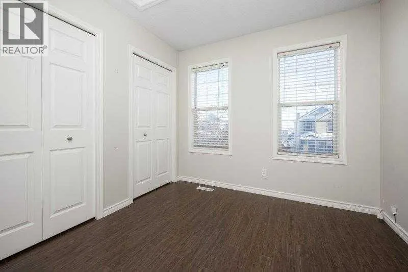 125 Bridleglen Manor SW