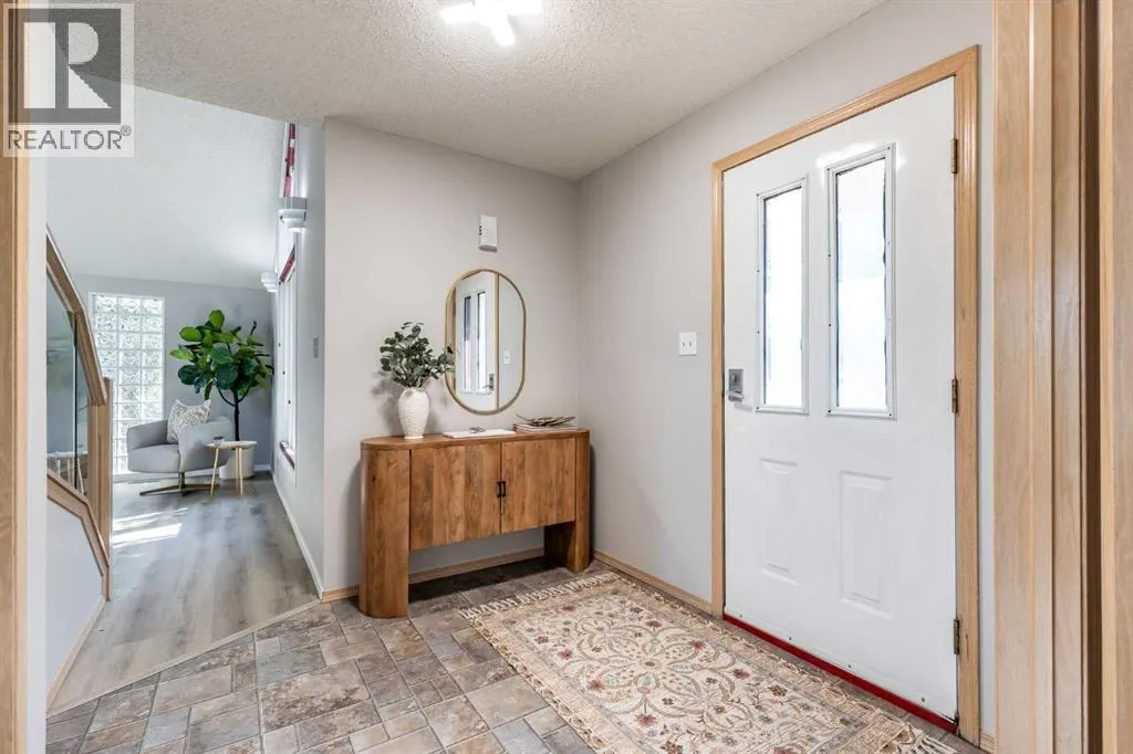 63 Palliser Way NE