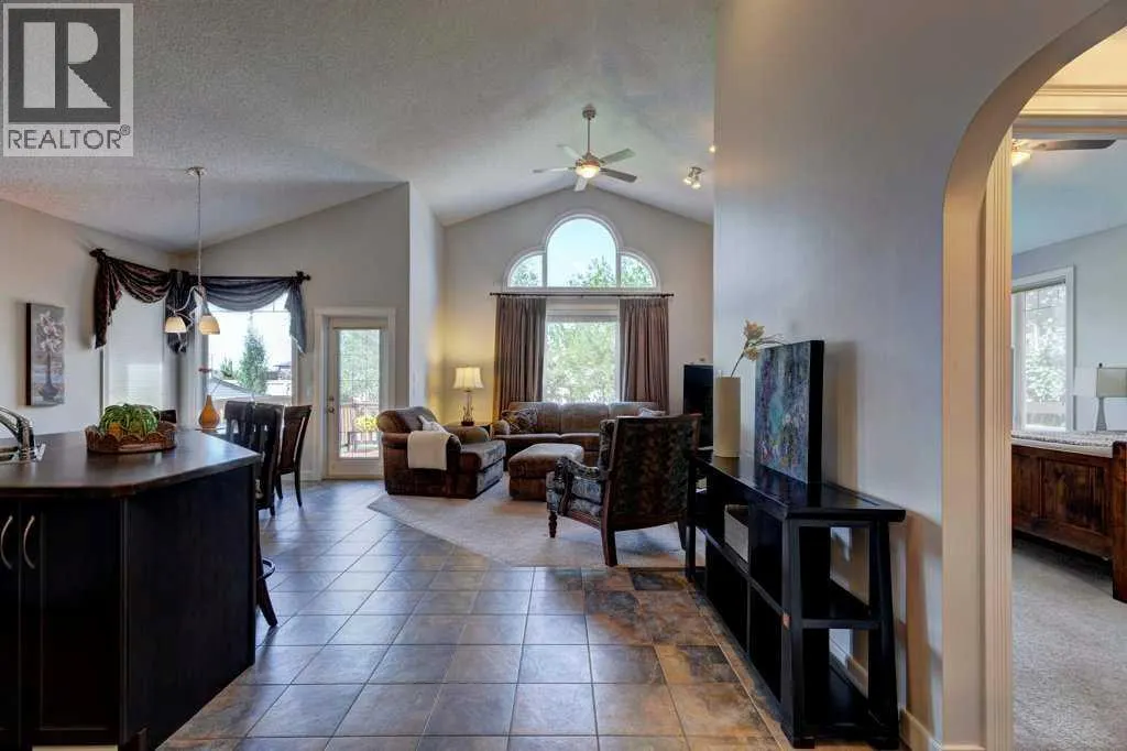 2604 Coopers Circle SW