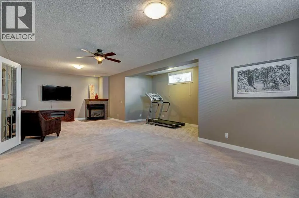 2604 Coopers Circle SW