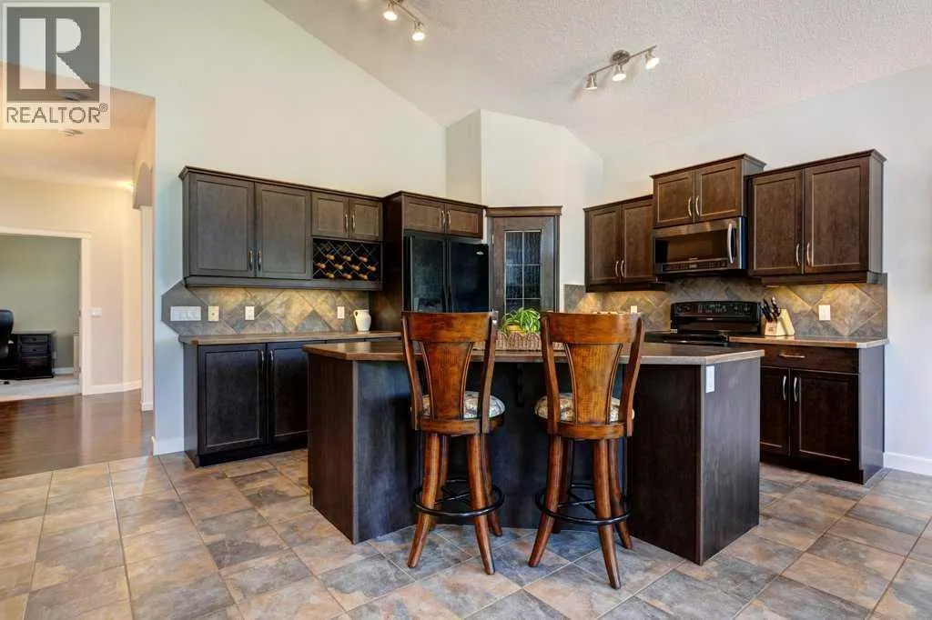2604 Coopers Circle SW