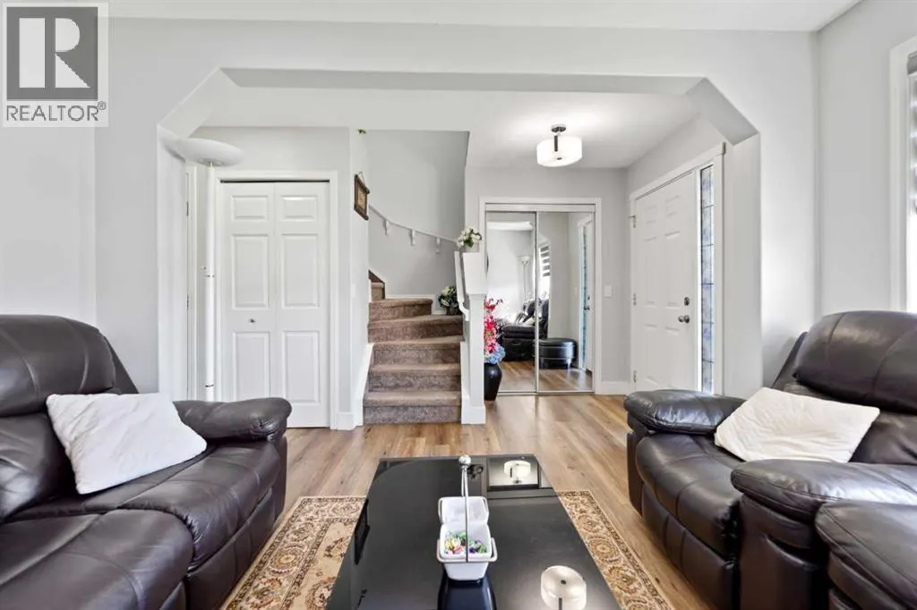 248 Taracove Road NE