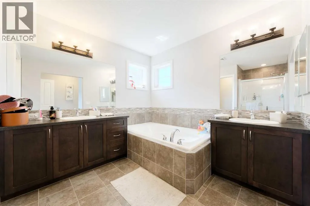 40 Sunrise Terrace