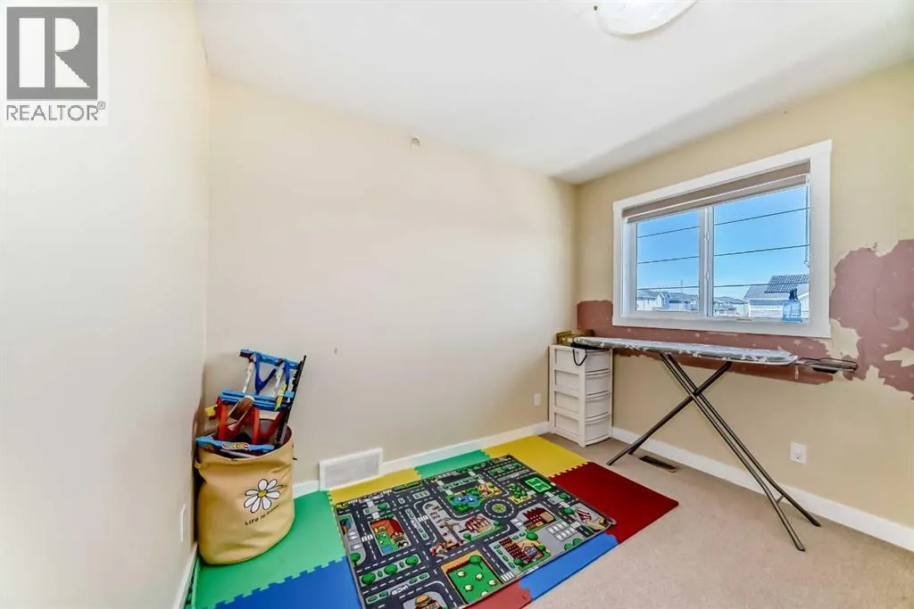 8 Red Sky Lane NE