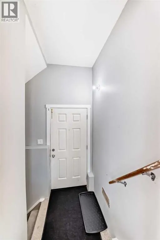 8 Red Sky Lane NE