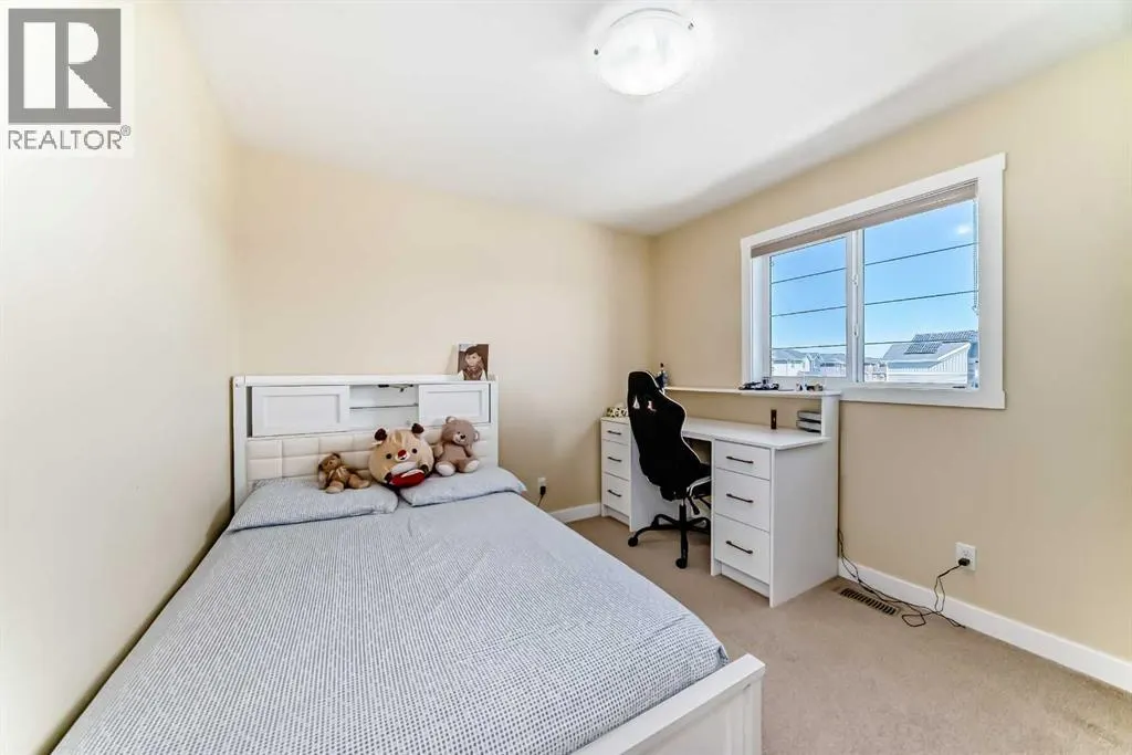 8 Red Sky Lane NE