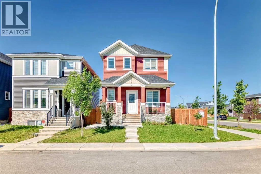 8 Red Sky Lane NE